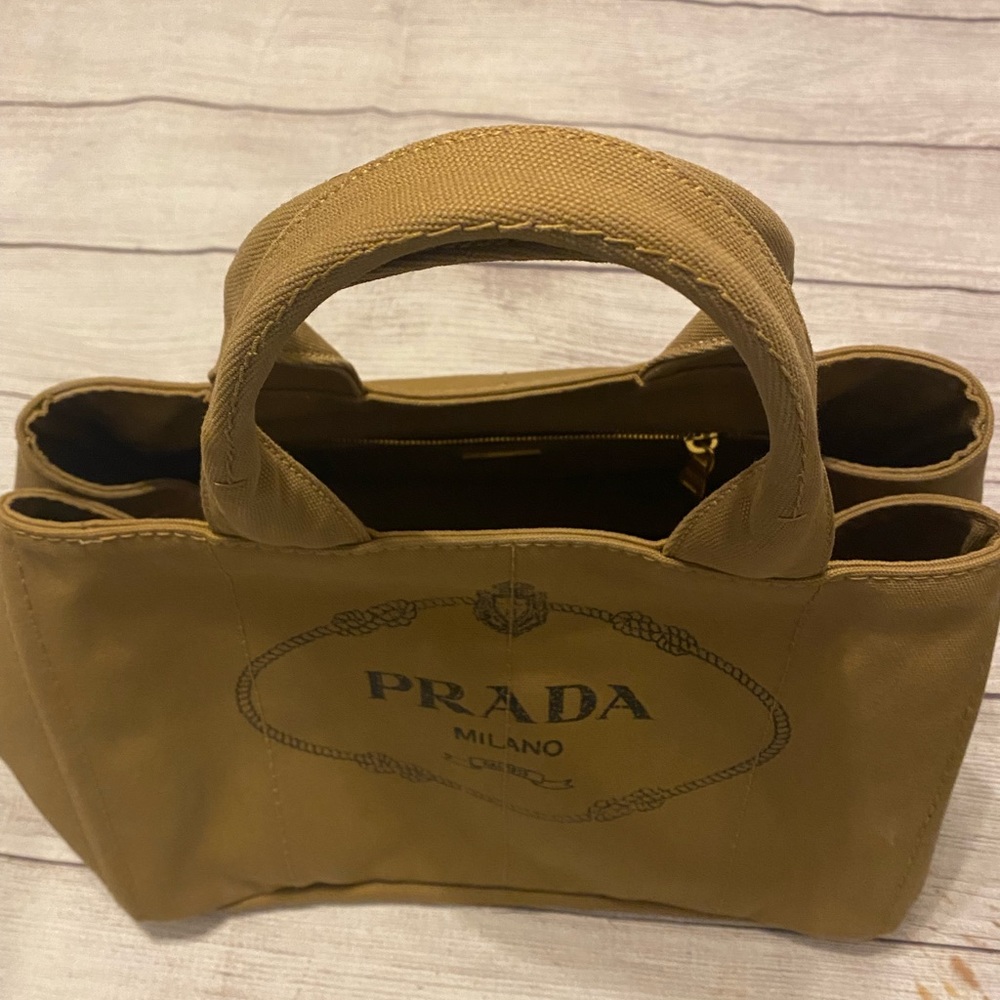 Prada linen shopping bag 13X8x. Good condition. Very clean  Tan.  Side pockets - Picture 10 of 16
